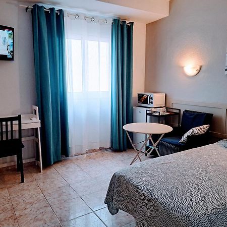 Hostal Nevada Fuengirola Exterior foto