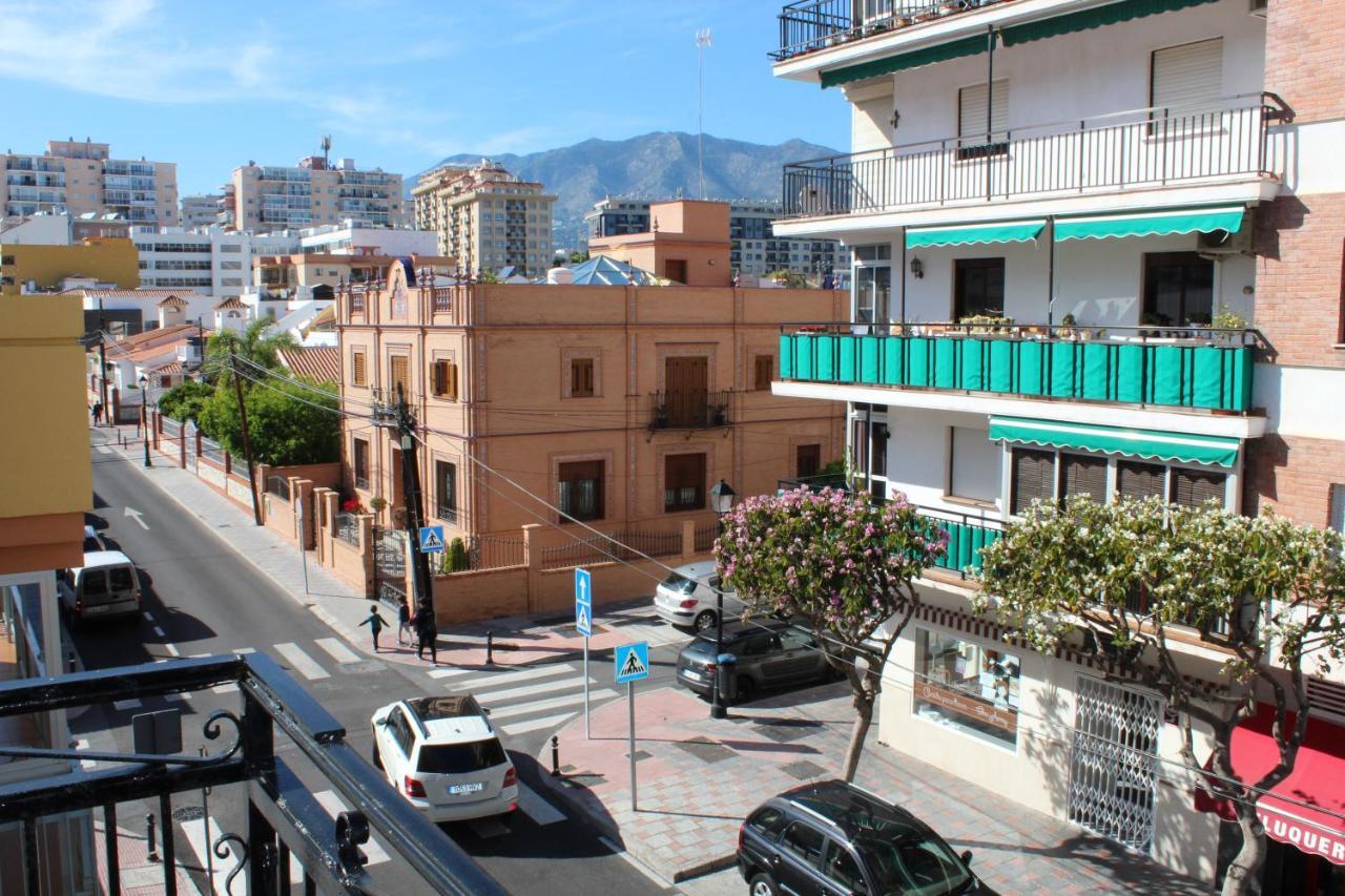 Hostal Nevada Albergue Fuengirola Exterior foto