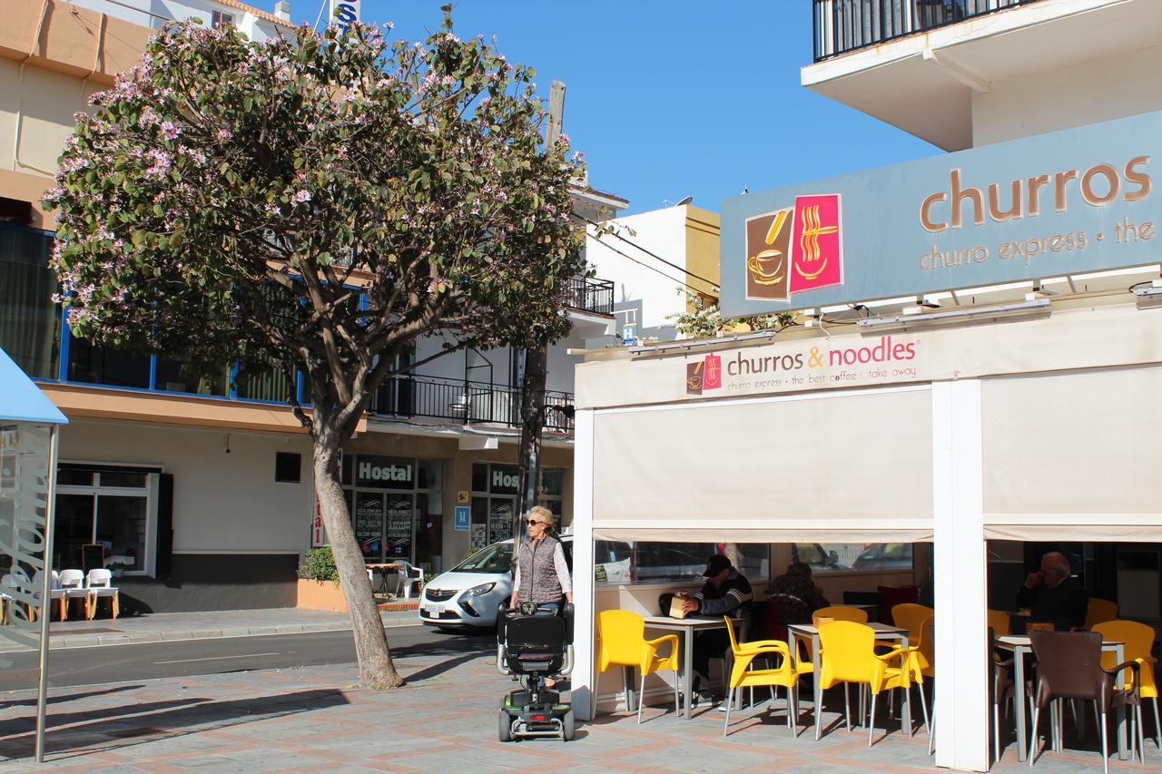 Hostal Nevada Fuengirola Exterior foto